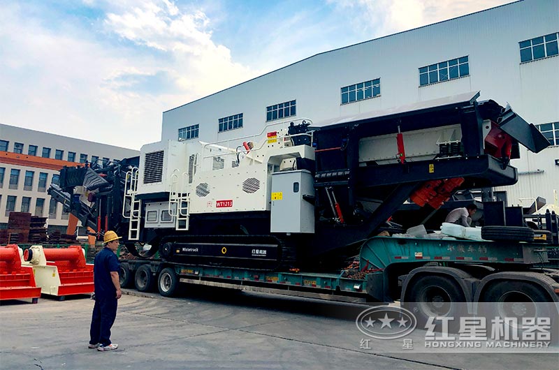 履帶移動反擊破聯合粉碎石機