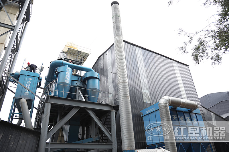 登封石灰石破碎現(xiàn)場環(huán)保除塵系統(tǒng)實(shí)拍