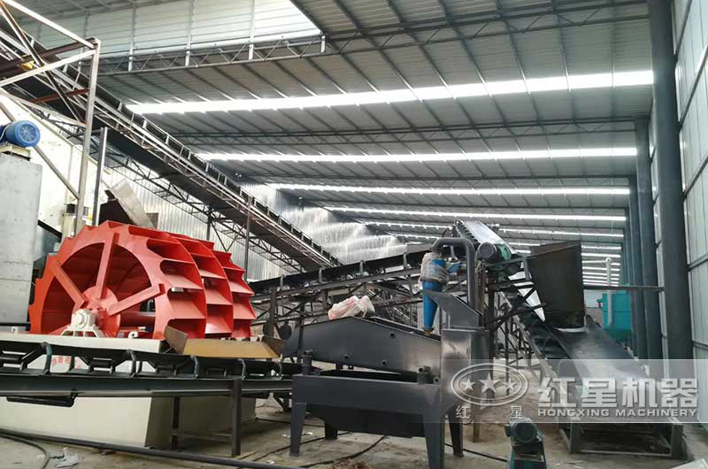 三輪斗洗砂機現(xiàn)場