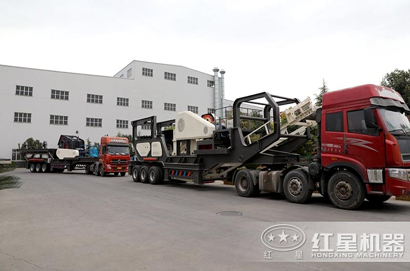 移動破碎站搭載顎破發貨