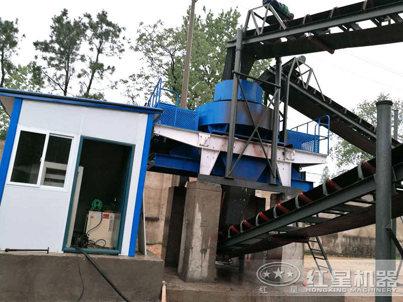 大型環保制砂生產線設備外置噴淋裝置