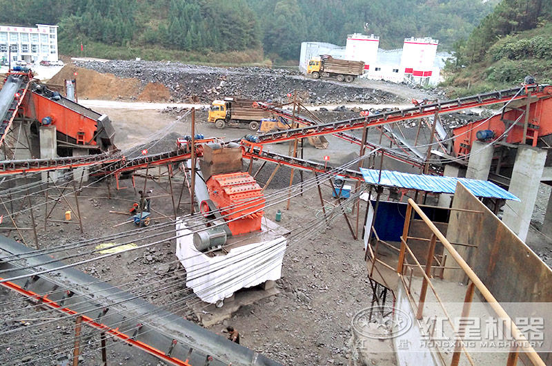 制沙生產現(xiàn)場