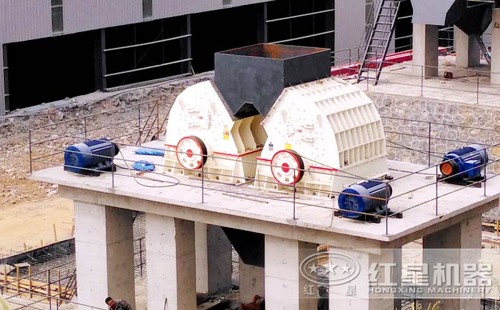 重錘式破碎機(jī)生產(chǎn)線