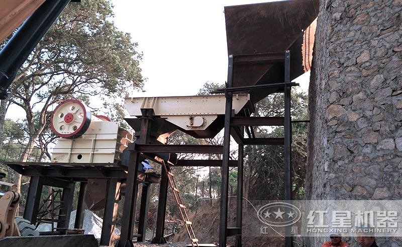 砂石生產線設備安裝中