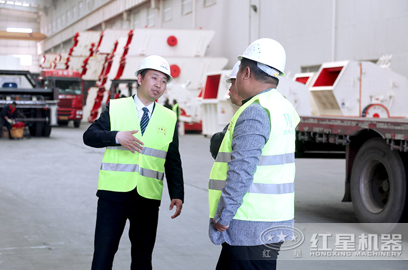 客戶到廠參觀選購反擊破