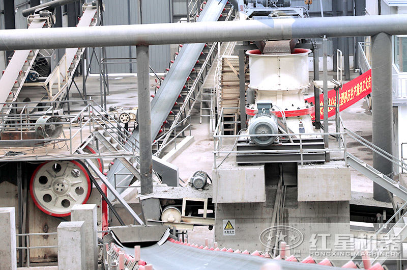 江蘇客戶圓錐破作業現場