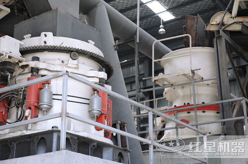水泥生產(chǎn)線破碎機器