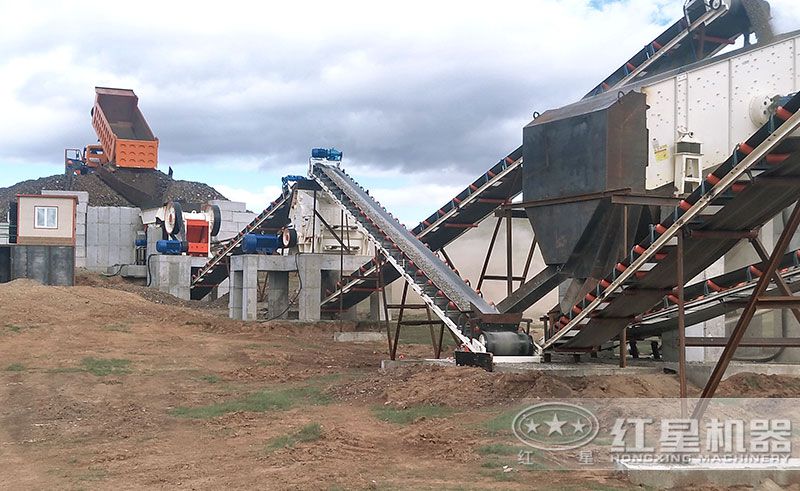 時產350噸硅礦破碎生產線