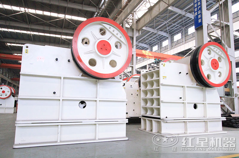 顎式破碎機(jī)車(chē)間現(xiàn)貨