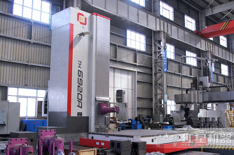 大型制砂機生產車間，自主生產