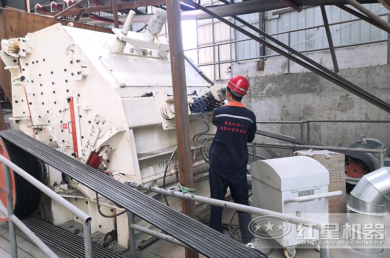 紅星技術人員到現場安裝維護