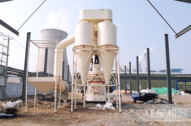 磨粉機生產(chǎn)現(xiàn)場