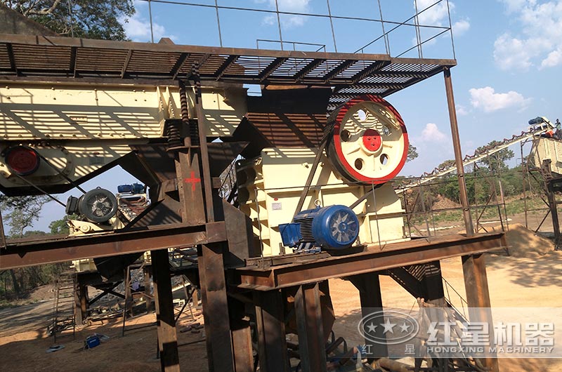 給料機+69顎式破碎機 給料機+69顎式破碎機