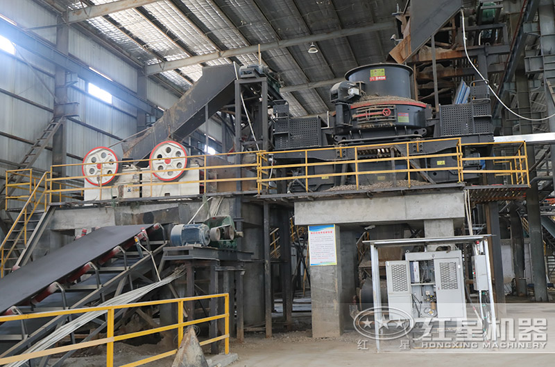 三亞時(shí)產(chǎn)200噸石頭破碎生產(chǎn)線