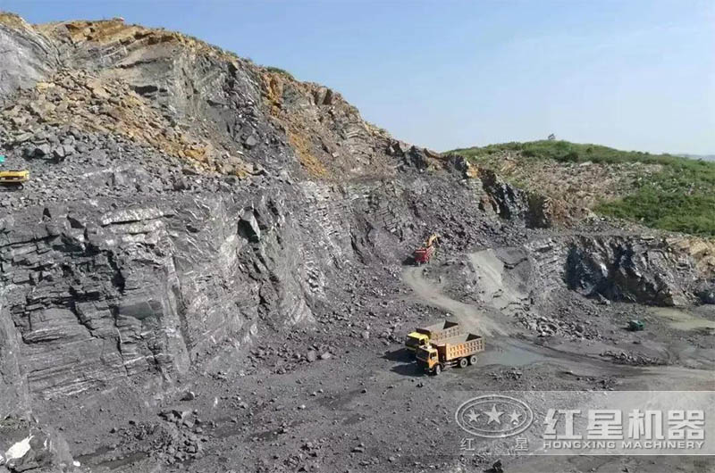 采礦現(xiàn)場(chǎng)