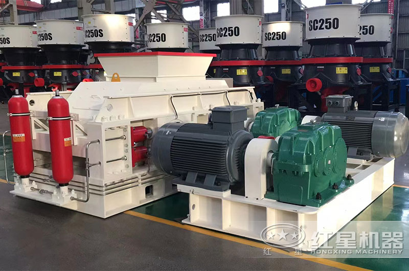 對輥制砂機設備深受砂石場客戶歡迎