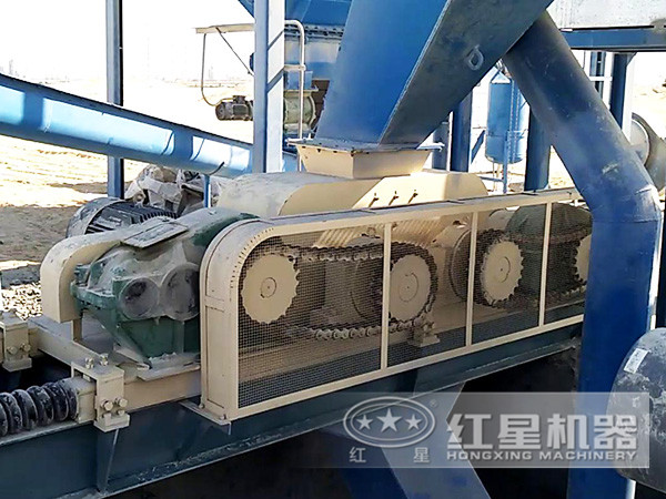 2PG1560對輥破碎機