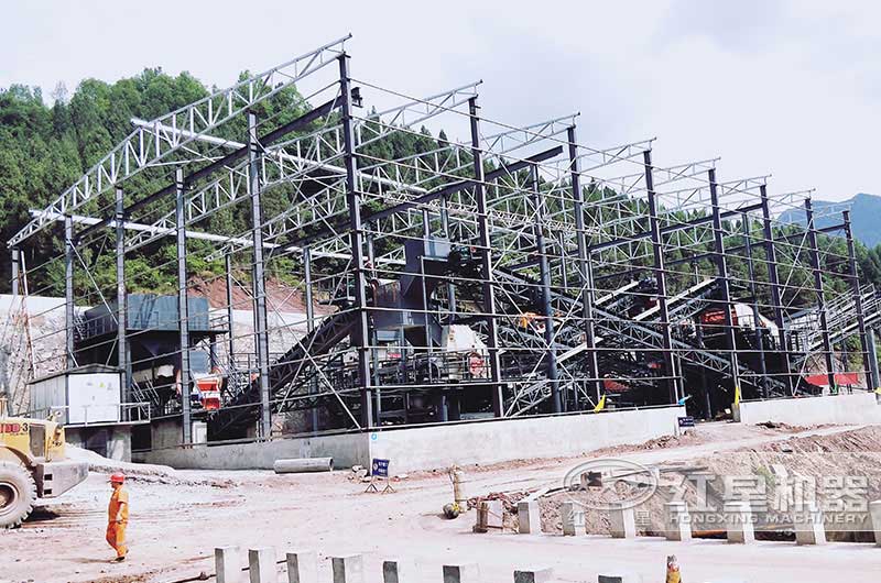 石料場碎石破碎機現場