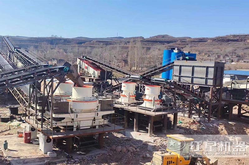 大型砂石場采用圓錐破碎機(jī)