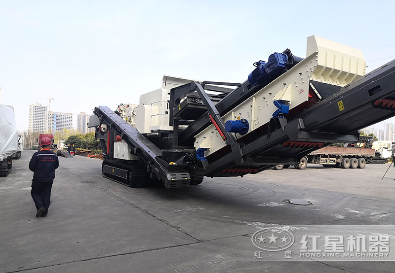 移動風化石破碎制砂機
