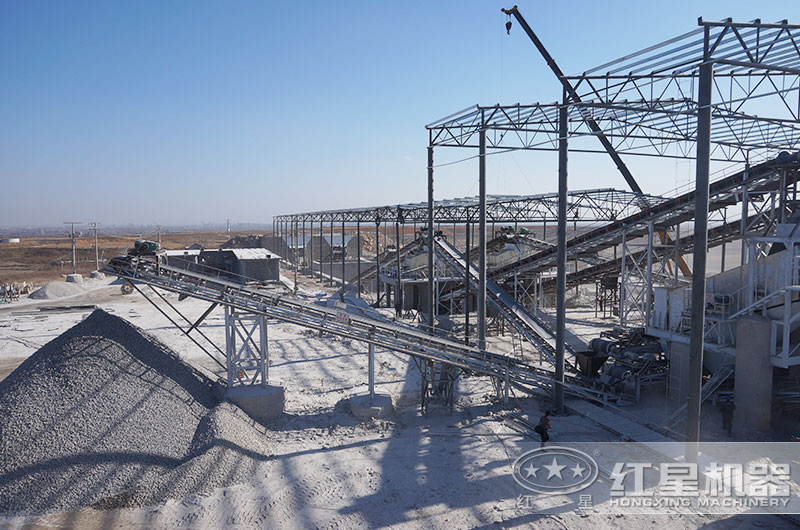 大型青石破碎制砂廠現場 大型青石破碎制砂廠現場