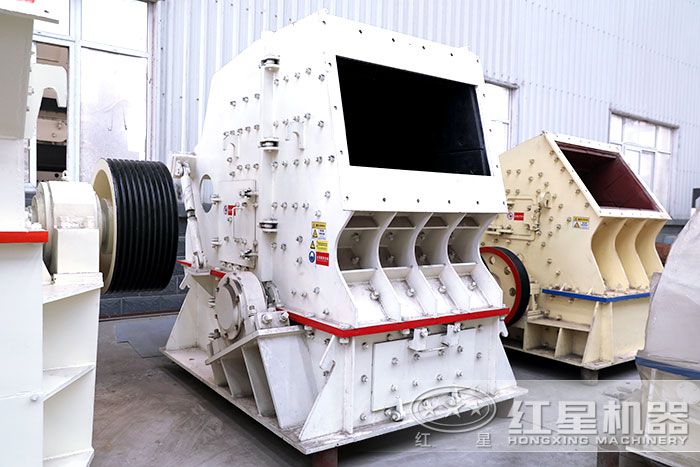 反擊式破碎機(jī)