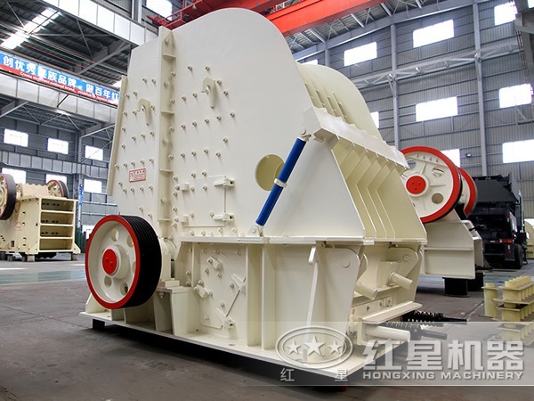 大型反擊破車間