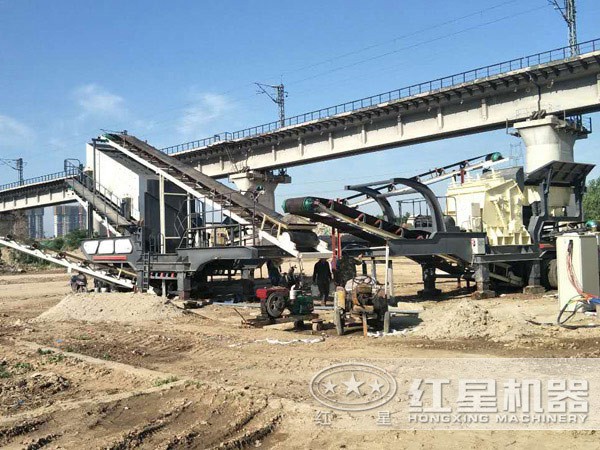 鐵路道砟破碎現場