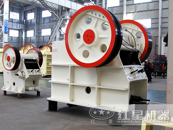 30萬噸水泥生產線破碎設備