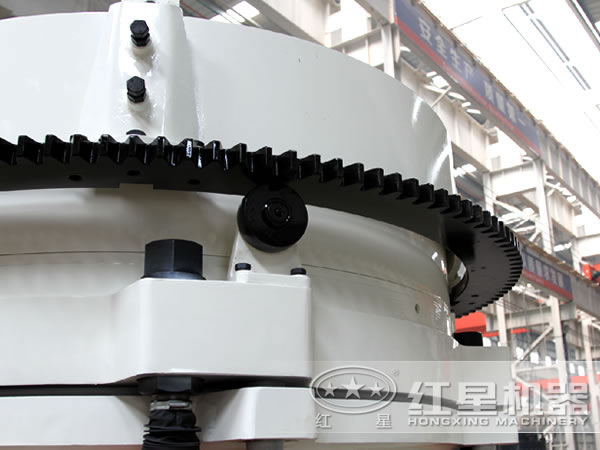 新型全液壓圓錐破碎機