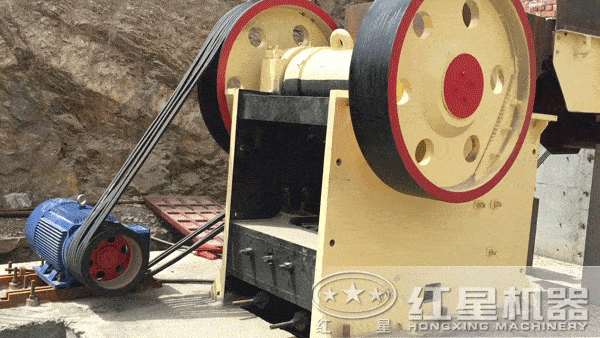 顎式破碎機空載試車