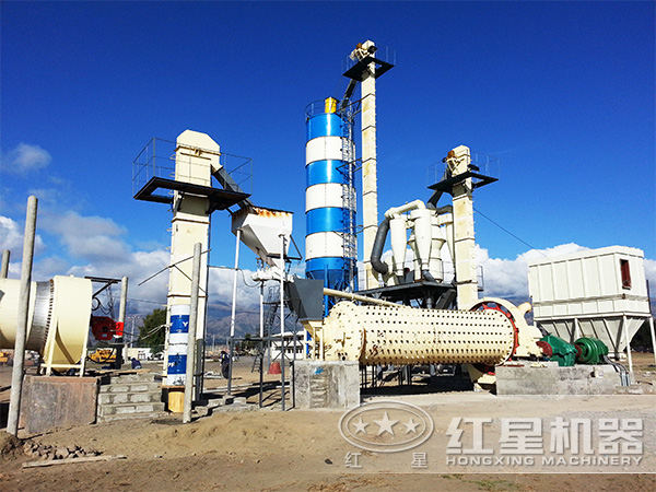 200-615t/h球磨機(jī)_礦磨機(jī)現(xiàn)場(chǎng)作業(yè)