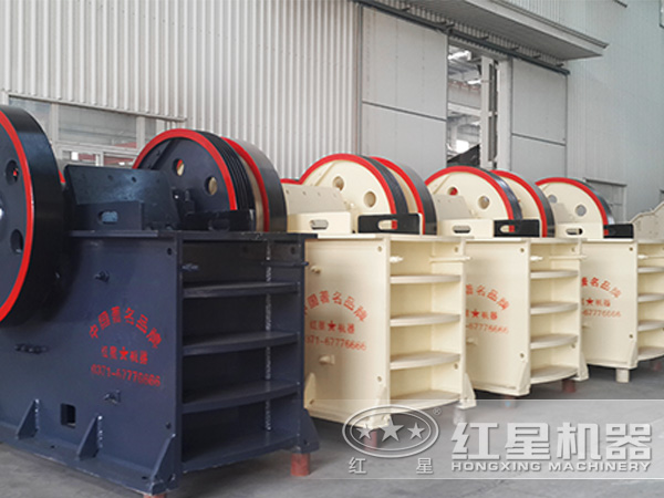 800t/h立式巖石碎石機廠區