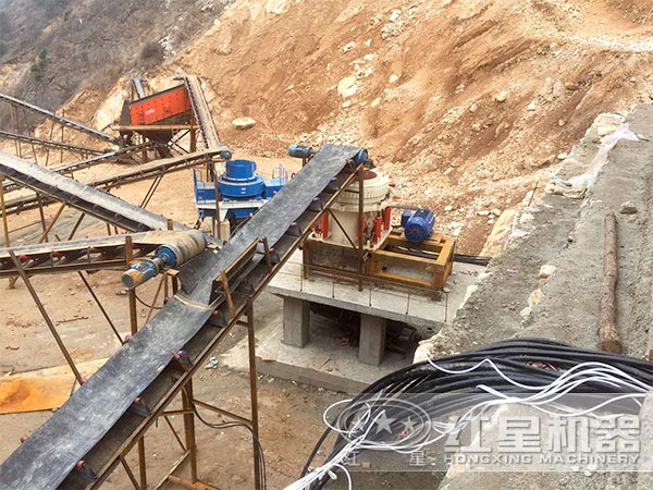 450噸石灰石制砂生產線現場作業圖