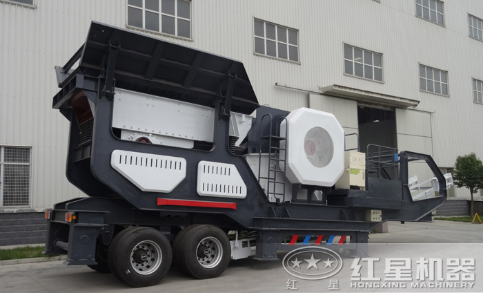 輪胎顎破移動(dòng)破碎站