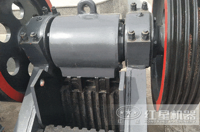 顎式破碎機破碎深腔細節展示