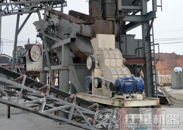 時產300噸煤塊破碎生產