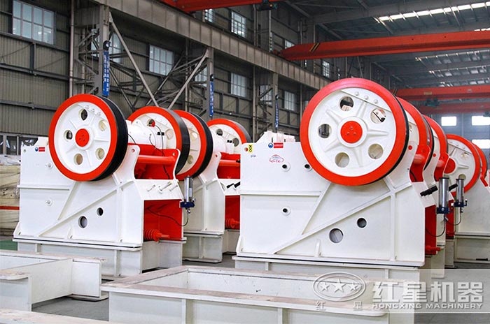 初級破碎設備—顎式破碎機