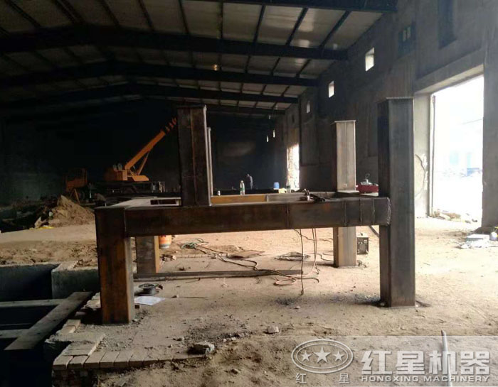 支撐架焊接現(xiàn)場(chǎng)