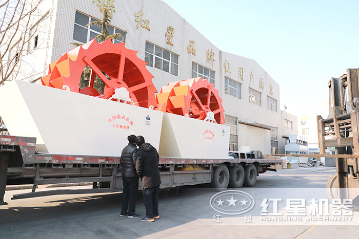 紅星洗砂機用戶到廠考察洗砂機