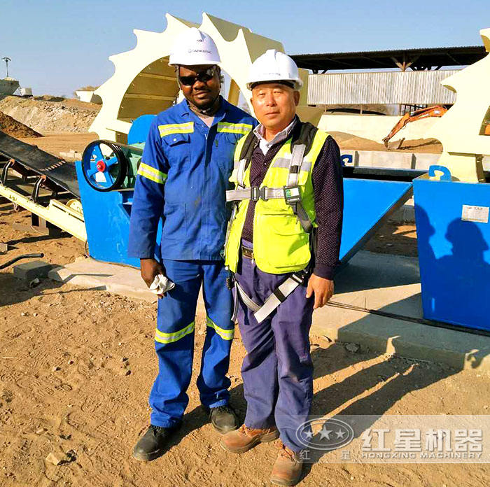 贊比亞利文斯敦大型洗砂機運行現場工作人員
