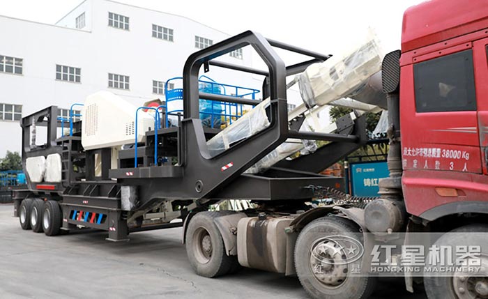 移動(dòng)式煤矸石粉碎機(jī)可以隨時(shí)轉(zhuǎn)場