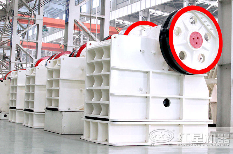 大型顎式破碎機