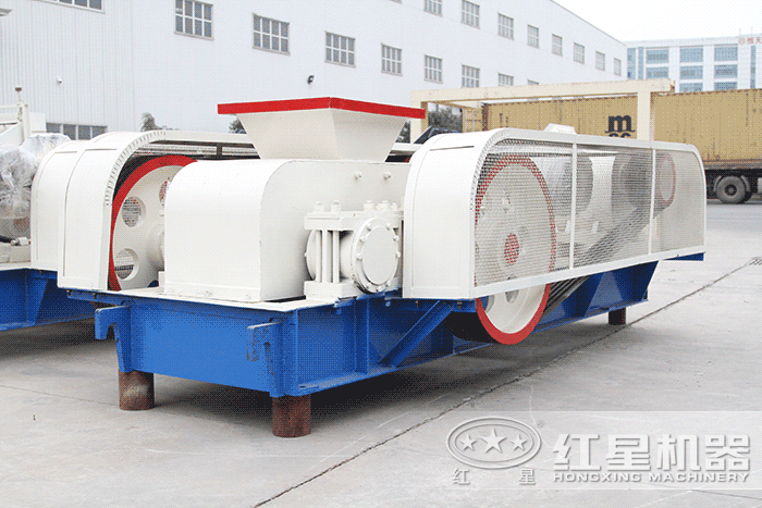 輥式制砂機(jī)