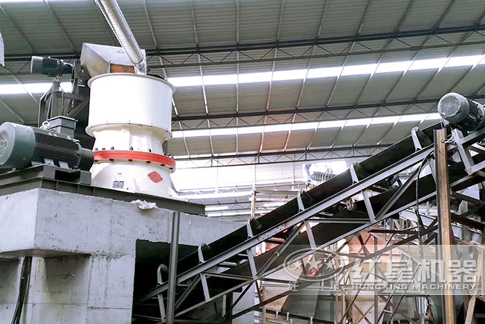 單缸圓錐破碎機施工現(xiàn)場