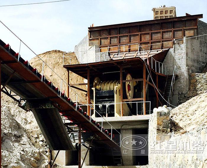 粗碎設備—顎式破碎機