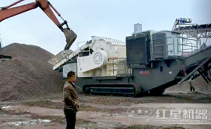 履帶移動建筑垃圾破碎機