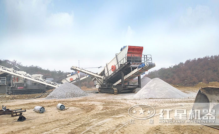 履帶移動破碎機