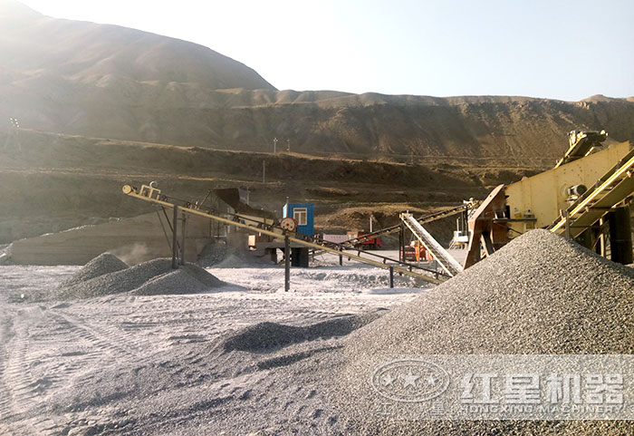 破碎石頭作業現場