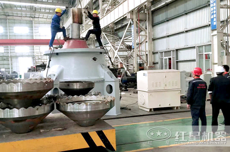 復合型圓錐破碎機工人作業車間